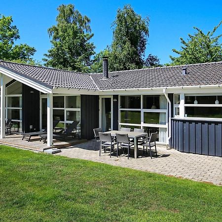 7 Person Holiday Home In Gilleleje Exterior photo