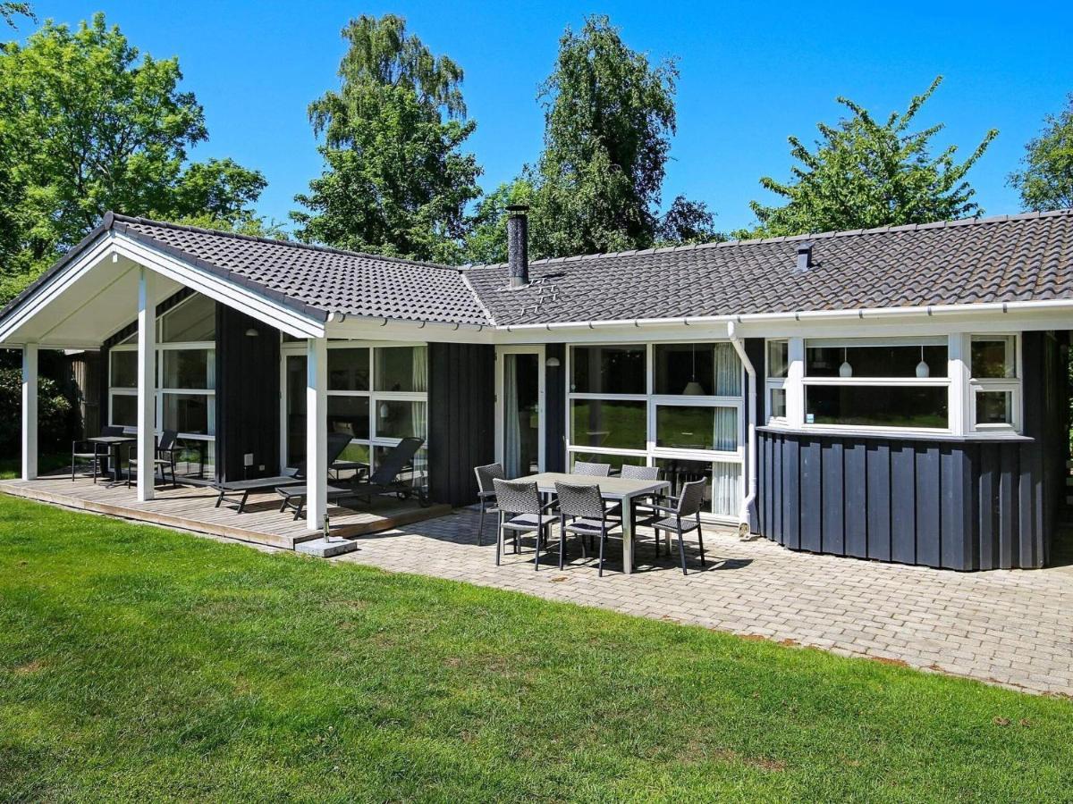 7 Person Holiday Home In Gilleleje Exterior photo